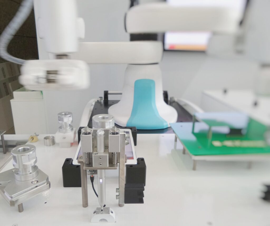 Photo Industrial robot